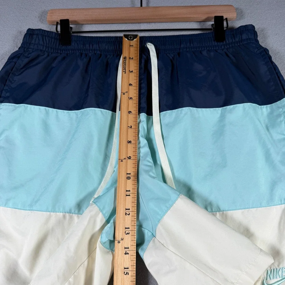Nike Mens Sportswear Woven Flow Colorblock Shorts Navy Blue CJ4486-382 Large‎